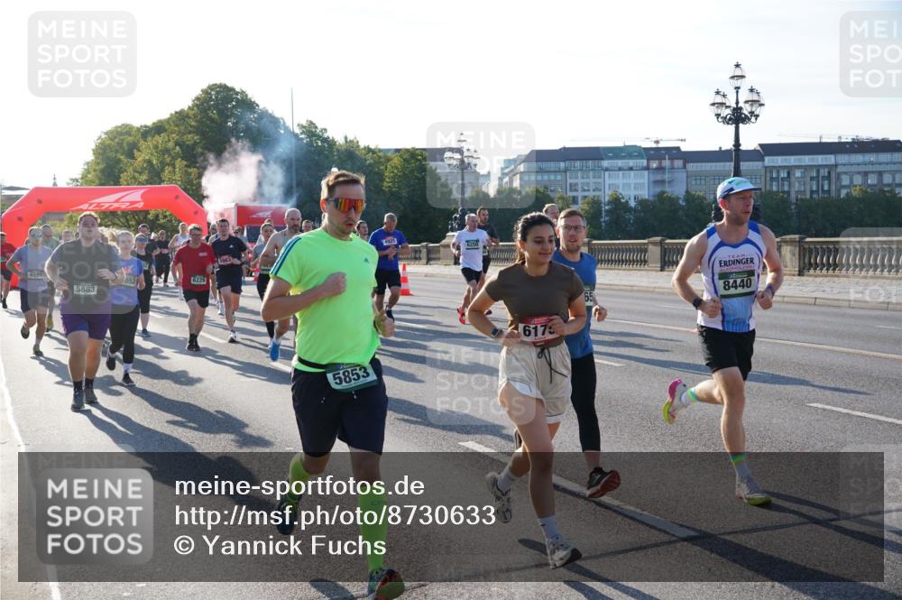 07.09.2025 - BARMER Alsterlauf Yannick Fuchs http://msf.ph/oto/8730633 07.09.2025 08:59:19 Laufen 4599, 6229, 5883, 4925, 6250, 5853, 6175, 65, 8440 meine-sportfotos.de