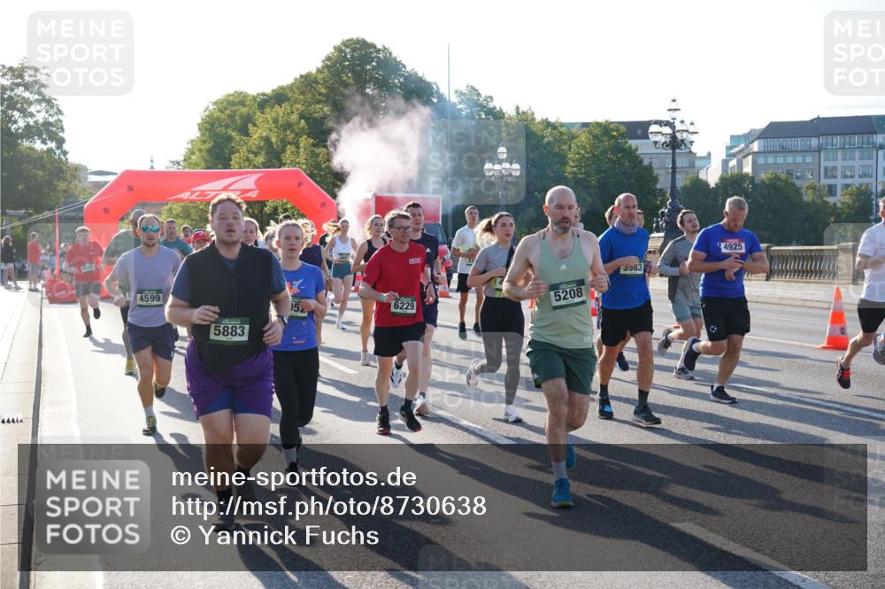 07.09.2025 - BARMER Alsterlauf Yannick Fuchs http://msf.ph/oto/8730638 07.09.2025 08:59:21 Laufen 4985, 4599, 5883, 15, 6229, 5208, 5583, 4925 meine-sportfotos.de
