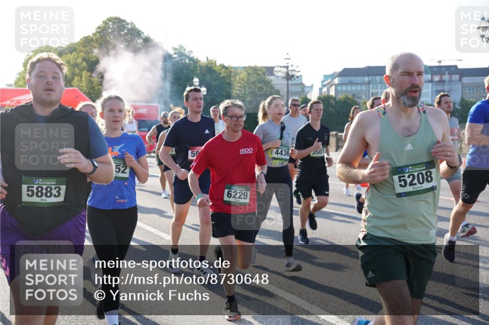07.09.2025 - BARMER Alsterlauf Yannick Fuchs http://msf.ph/oto/8730648 07.09.2025 08:59:22 Laufen 52, 36, 5883, 59, 4436, 3501, 6229, 36, 5208 meine-sportfotos.de