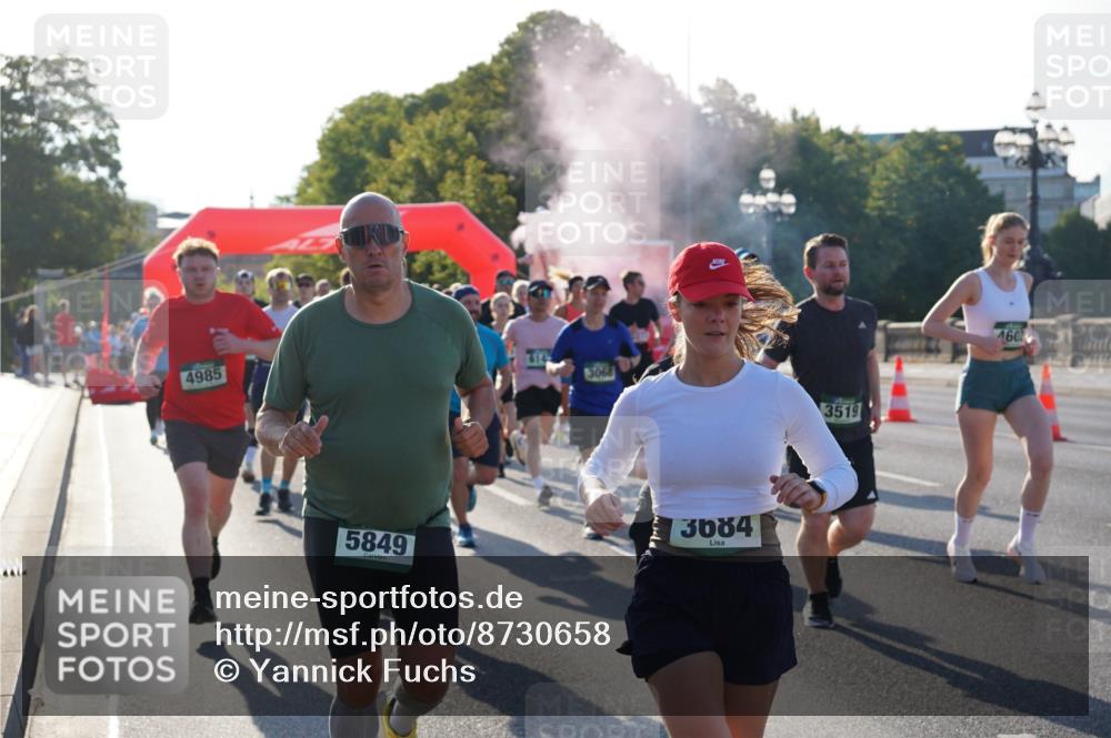 07.09.2025 - BARMER Alsterlauf Yannick Fuchs http://msf.ph/oto/8730658 07.09.2025 08:59:24 Laufen 4985, 3068, 3519, 5849, 3684, 4602 meine-sportfotos.de