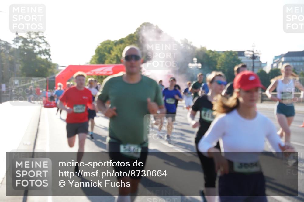 07.09.2025 - BARMER Alsterlauf Yannick Fuchs http://msf.ph/oto/8730664 07.09.2025 08:59:24 Laufen 5441, 3054 meine-sportfotos.de
