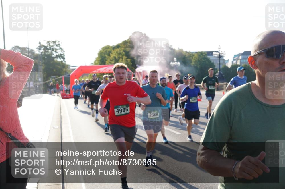 07.09.2025 - BARMER Alsterlauf Yannick Fuchs http://msf.ph/oto/8730665 07.09.2025 08:59:25 Laufen 4985, 2569 meine-sportfotos.de
