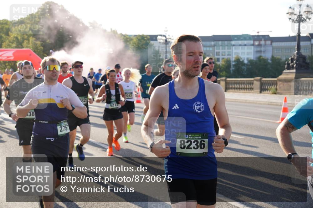 07.09.2025 - BARMER Alsterlauf Yannick Fuchs http://msf.ph/oto/8730675 07.09.2025 08:59:28 Laufen 38, 2757, 82, 4212, 36, 8236 meine-sportfotos.de