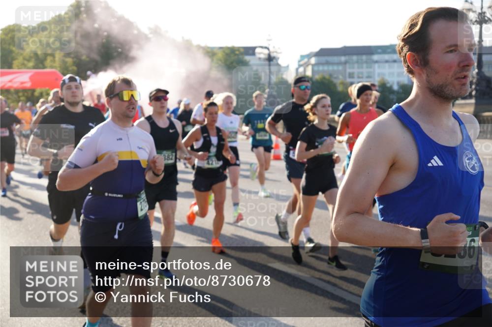 07.09.2025 - BARMER Alsterlauf Yannick Fuchs http://msf.ph/oto/8730678 07.09.2025 08:59:28 Laufen 2786, 382, 36 meine-sportfotos.de