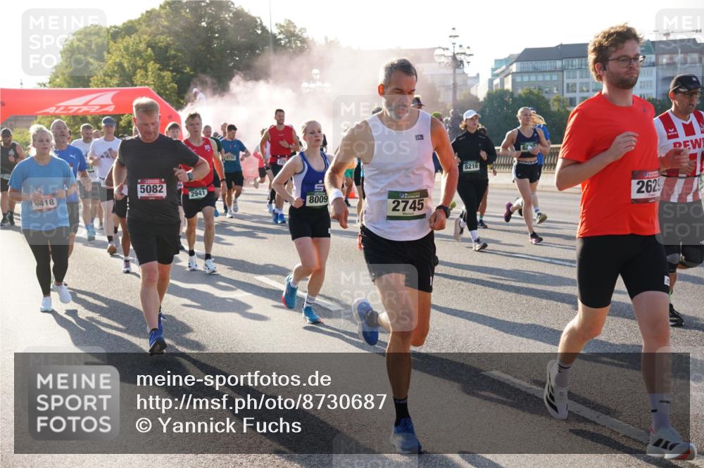 07.09.2025 - BARMER Alsterlauf Yannick Fuchs http://msf.ph/oto/8730687 07.09.2025 08:59:30 Laufen 4418, 5082, 2941, 2792, 8009, 2745, 8216, 2629 meine-sportfotos.de
