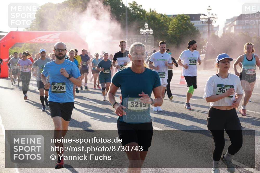 07.09.2025 - BARMER Alsterlauf Yannick Fuchs http://msf.ph/oto/8730743 07.09.2025 08:59:39 Laufen 4700, 3596, 8340, 3219, 6065, 6045, 55, 6034 meine-sportfotos.de