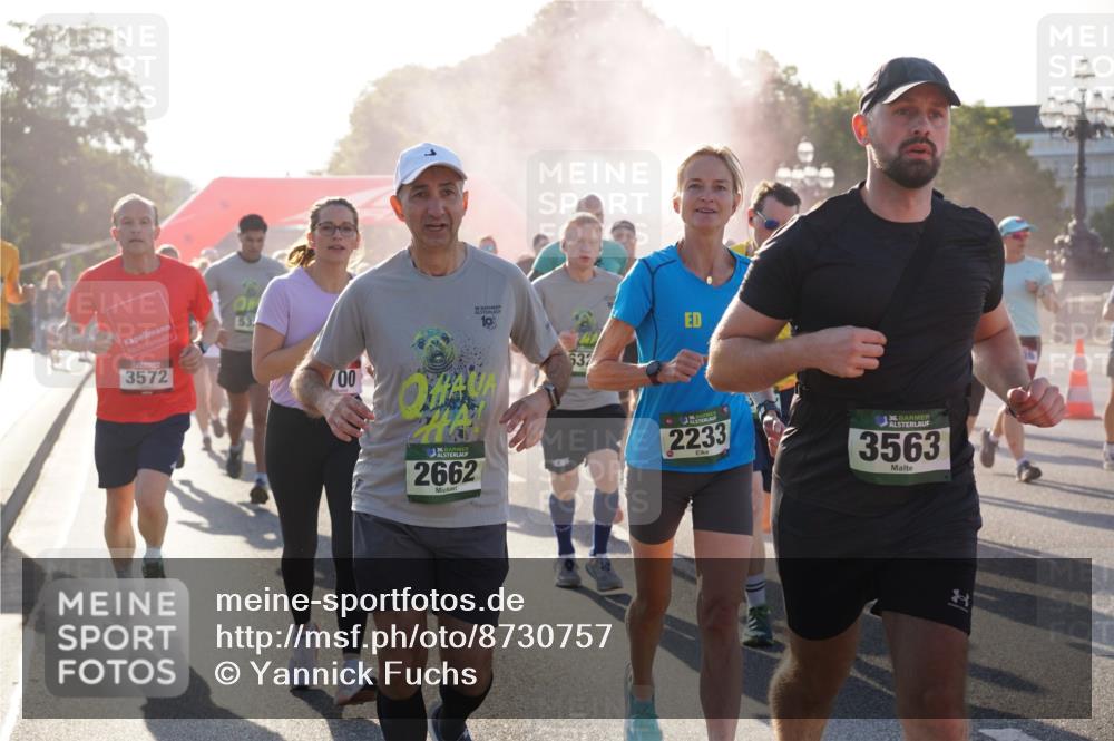 07.09.2025 - BARMER Alsterlauf Yannick Fuchs http://msf.ph/oto/8730757 07.09.2025 08:59:43 Laufen 3572, 53, 10, 700, 36, 2662, 632, 2233, 36, 3563 meine-sportfotos.de