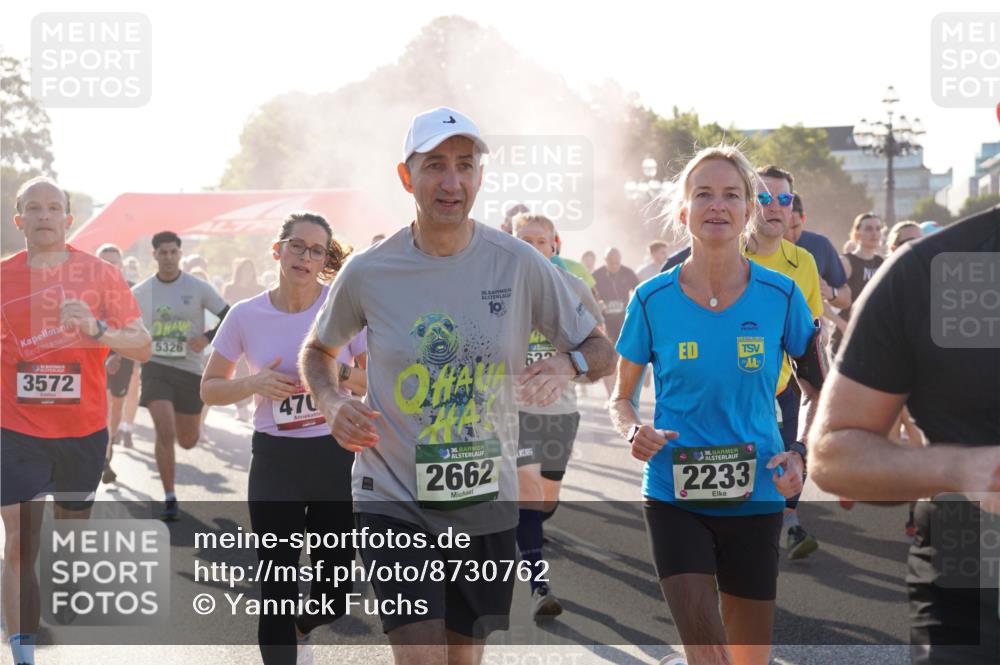 07.09.2025 - BARMER Alsterlauf Yannick Fuchs http://msf.ph/oto/8730762 07.09.2025 08:59:43 Laufen 3572, 5326, 470, 36, 2662, 36, 2233 meine-sportfotos.de