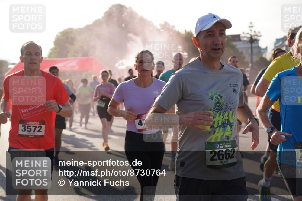 07.09.2025 - BARMER Alsterlauf Yannick Fuchs http://msf.ph/oto/8730764 07.09.2025 08:59:44 Laufen 3572, 47, 36, 2662 meine-sportfotos.de