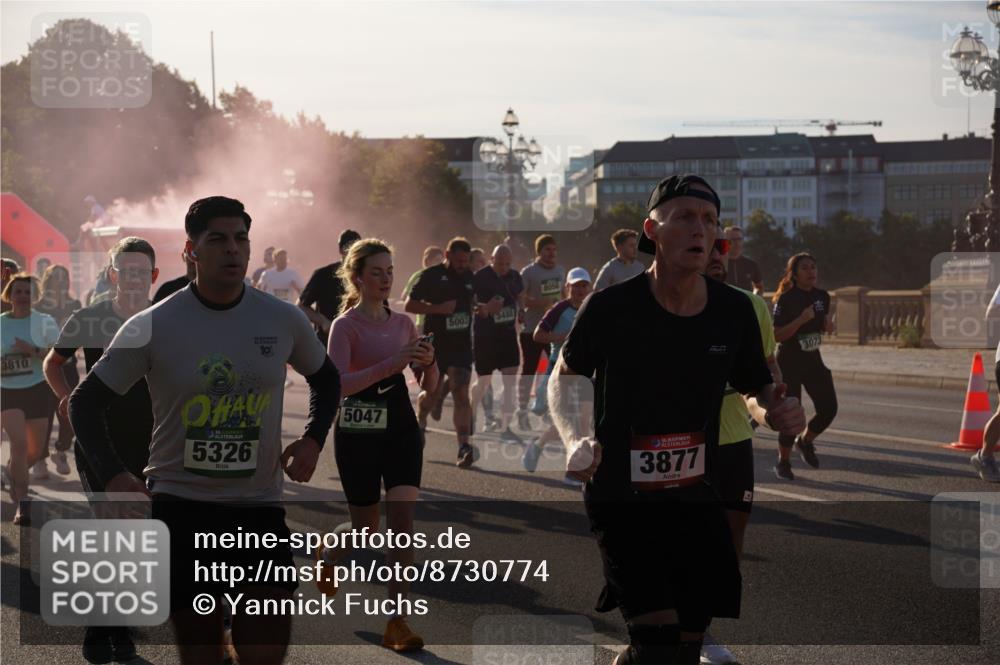 07.09.2025 - BARMER Alsterlauf Yannick Fuchs http://msf.ph/oto/8730774 07.09.2025 08:59:46 Laufen 3810, 10, 5326, 5047, 5003, 8050, 136, 3877, 3073 meine-sportfotos.de
