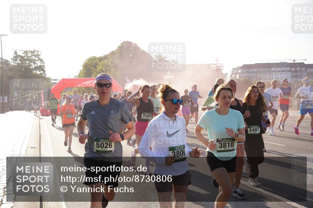07.09.2025 - BARMER Alsterlauf Yannick Fuchs http://msf.ph/oto/8730806 07.09.2025 08:59:49 Laufen 11, 5078, 5026, 2589, 549, 5750, 3809, 3810, 2481, 2381, 8311, 8312 meine-sportfotos.de