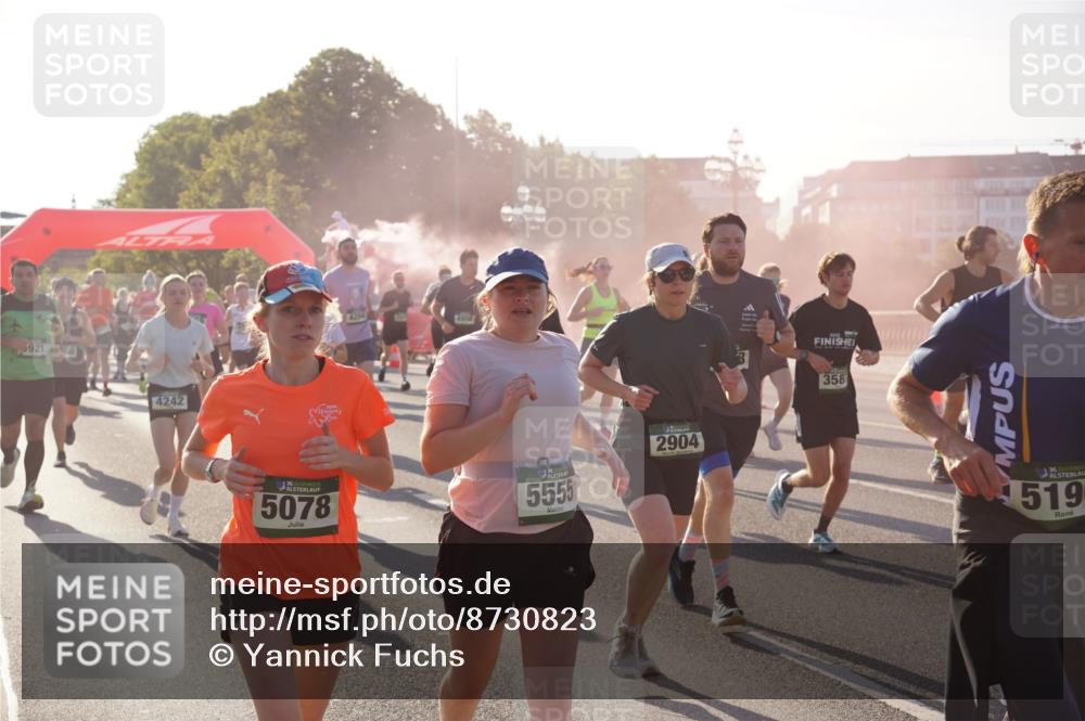 07.09.2025 - BARMER Alsterlauf Yannick Fuchs http://msf.ph/oto/8730823 07.09.2025 08:59:52 Laufen 5921, 60, 4242, 4204, 36, 5078, 136, 5555, 2904, 358, 36, 1519 meine-sportfotos.de