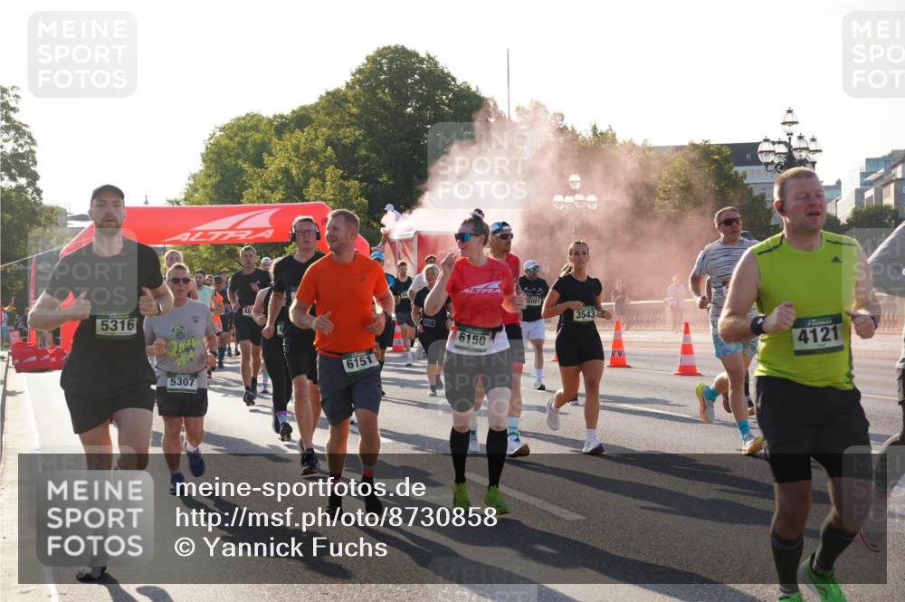 07.09.2025 - BARMER Alsterlauf Yannick Fuchs http://msf.ph/oto/8730858 07.09.2025 08:59:58 Laufen 5316, 5307, 6151, 6150, 2081, 3543, 4121 meine-sportfotos.de