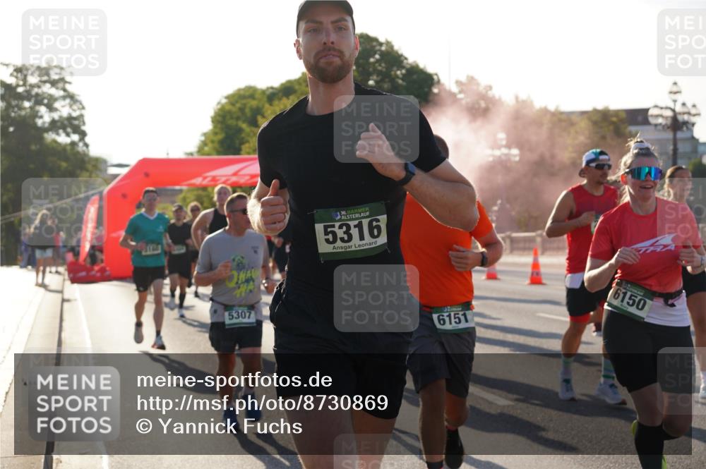 07.09.2025 - BARMER Alsterlauf Yannick Fuchs http://msf.ph/oto/8730869 07.09.2025 09:00:00 Laufen 5307, 136, 5316, 6151, 6150 meine-sportfotos.de