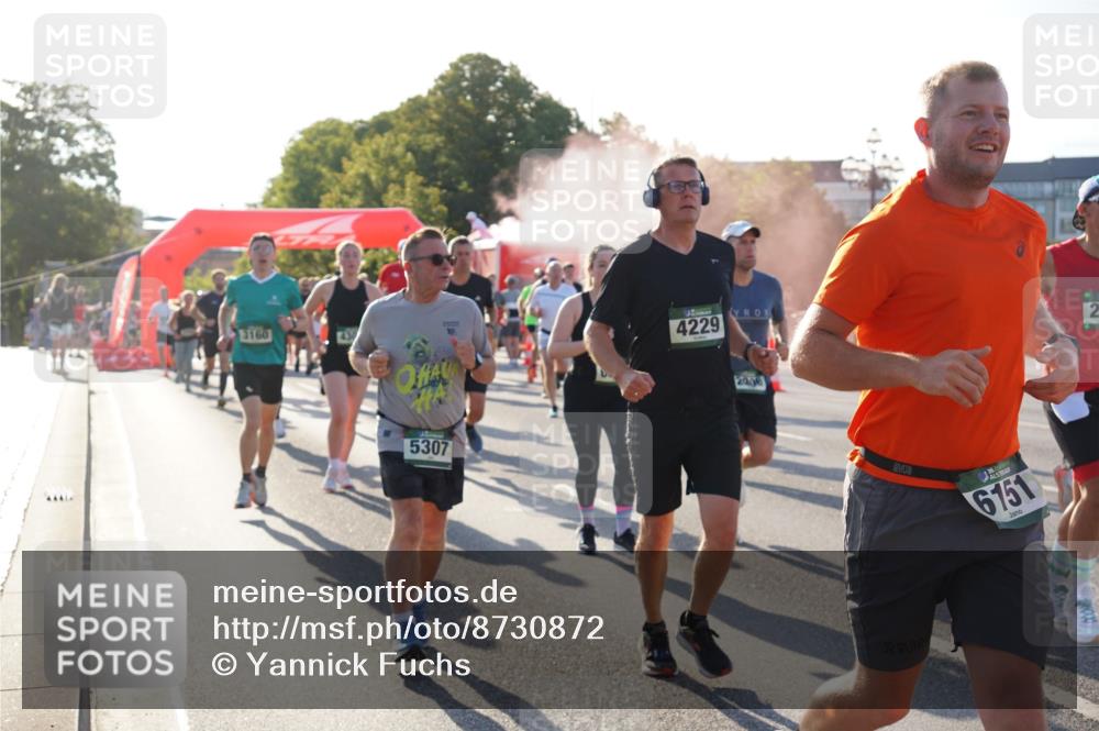 07.09.2025 - BARMER Alsterlauf Yannick Fuchs http://msf.ph/oto/8730872 07.09.2025 09:00:01 Laufen 3160, 4229, 5307, 2006, 280, 6151, 2 meine-sportfotos.de