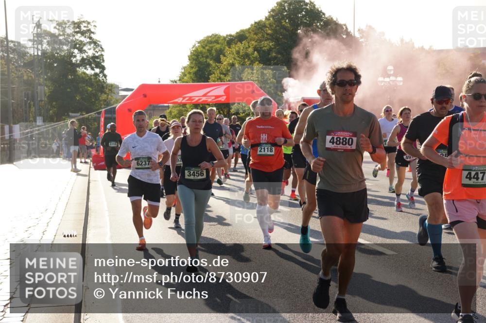 07.09.2025 - BARMER Alsterlauf Yannick Fuchs http://msf.ph/oto/8730907 07.09.2025 09:00:07 Laufen 6237, 3456, 2118, 4880, 447 meine-sportfotos.de
