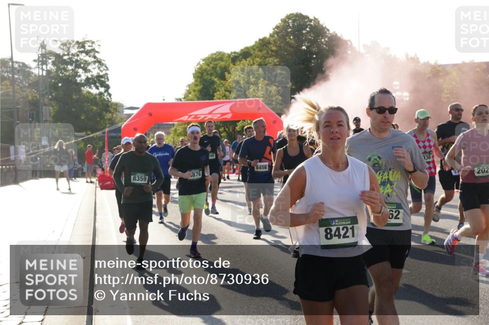 07.09.2025 - BARMER Alsterlauf Yannick Fuchs http://msf.ph/oto/8730936 07.09.2025 09:00:12 Laufen 44414, 8359, 8456, 876, 36, 8421, 62, 36, 202 meine-sportfotos.de