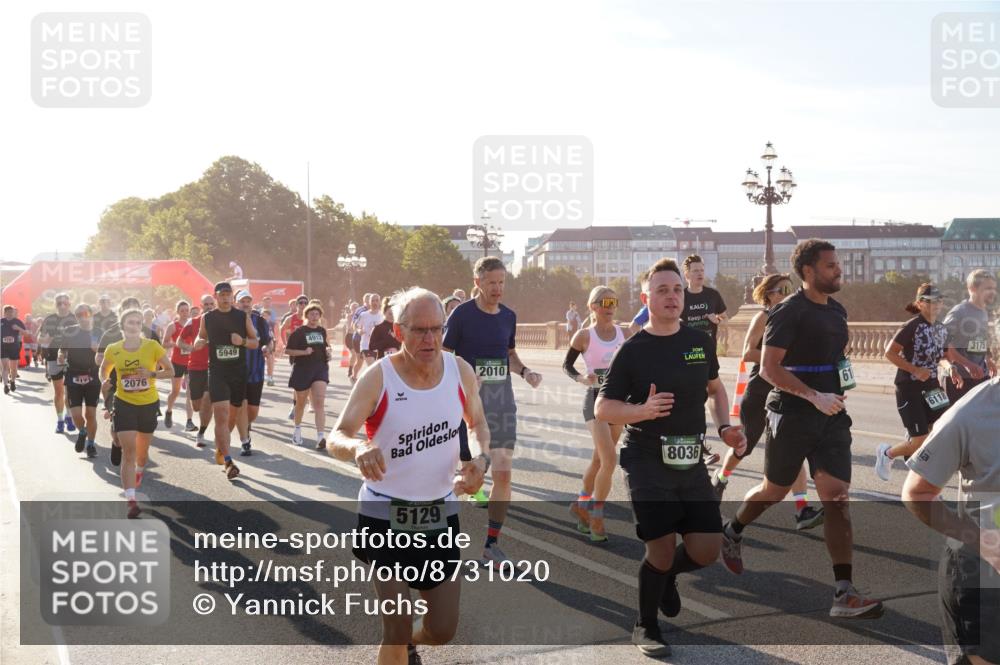 07.09.2025 - BARMER Alsterlauf Yannick Fuchs http://msf.ph/oto/8731020 07.09.2025 09:00:30 Laufen 4793, 2076, 5949, 4912, 5129, 2010, 8036, 6118, 3175 meine-sportfotos.de