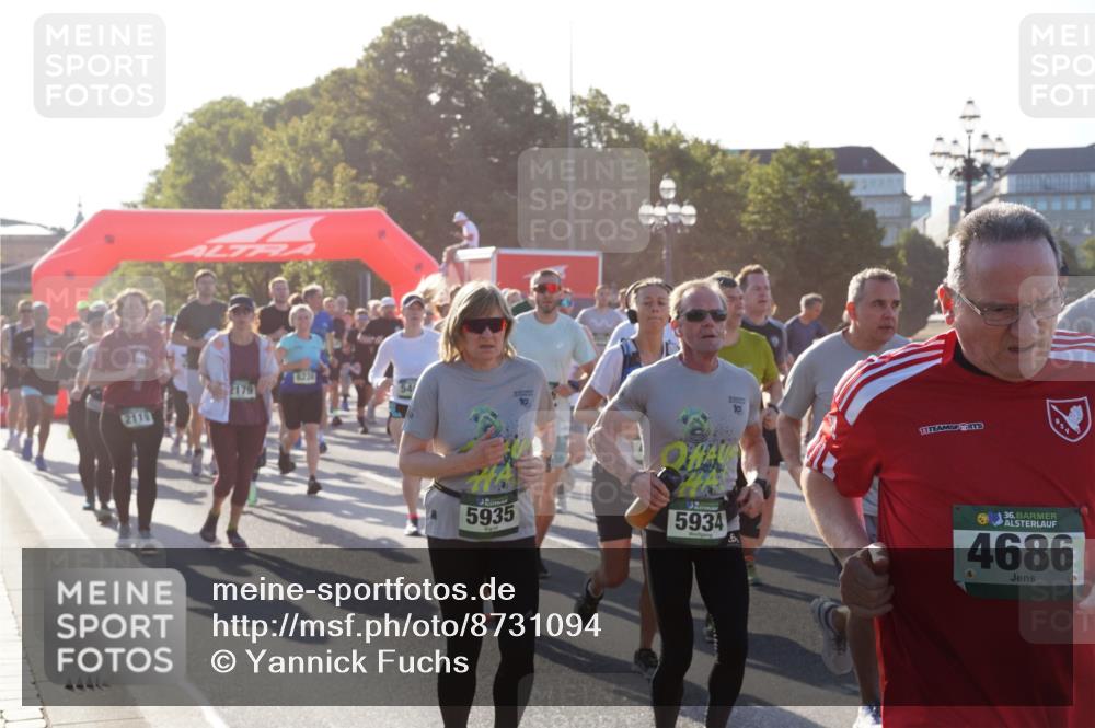 07.09.2025 - BARMER Alsterlauf Yannick Fuchs http://msf.ph/oto/8731094 07.09.2025 09:00:43 Laufen 2179, 2119, 6224, 11, 458, 5935, 5934, 6, 36, 4686 meine-sportfotos.de