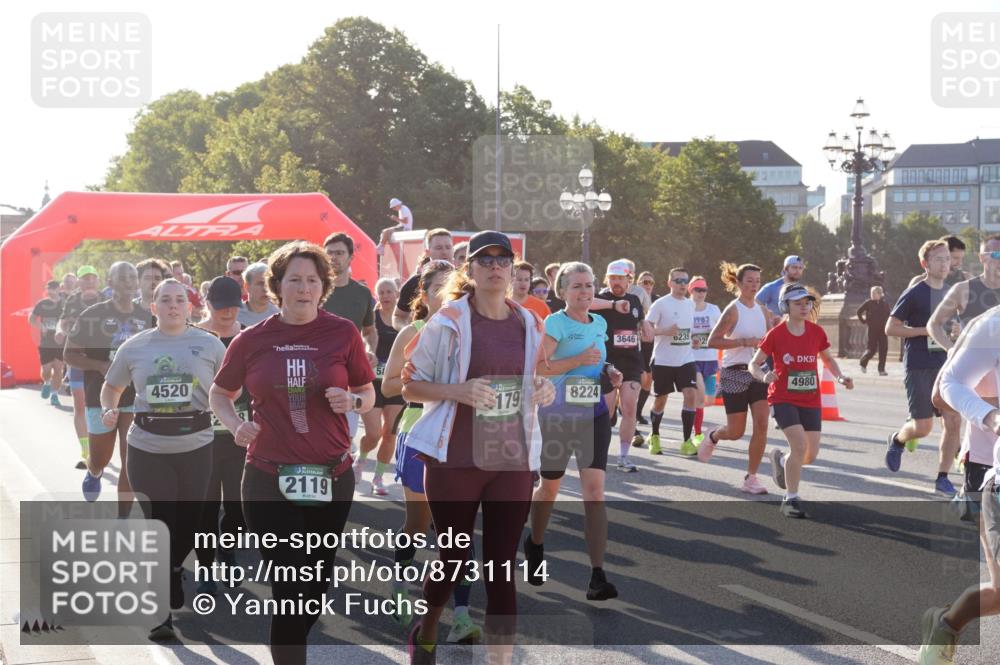 07.09.2025 - BARMER Alsterlauf Yannick Fuchs http://msf.ph/oto/8731114 07.09.2025 09:00:47 Laufen 4520, 2119, 51, 179, 8224, 1983, 62352, 3646, 4980 meine-sportfotos.de