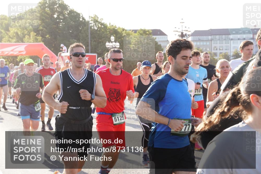 07.09.2025 - BARMER Alsterlauf Yannick Fuchs http://msf.ph/oto/8731136 07.09.2025 09:00:50 Laufen 5382, 28, 6161, 5125, 77 meine-sportfotos.de