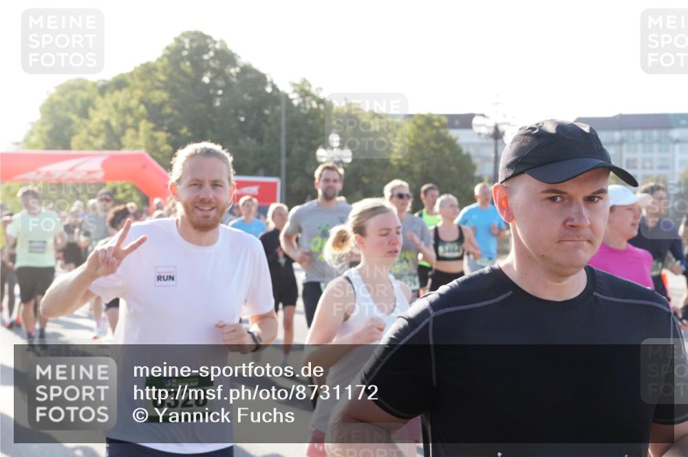 07.09.2025 - BARMER Alsterlauf Yannick Fuchs http://msf.ph/oto/8731172 07.09.2025 09:00:58 Laufen 6328 meine-sportfotos.de