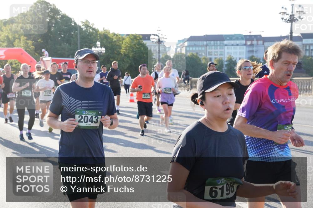 07.09.2025 - BARMER Alsterlauf Yannick Fuchs http://msf.ph/oto/8731225 07.09.2025 09:01:05 Laufen 2406, 5703, 2036, 36, 2043, 3957, 3958, 619 meine-sportfotos.de