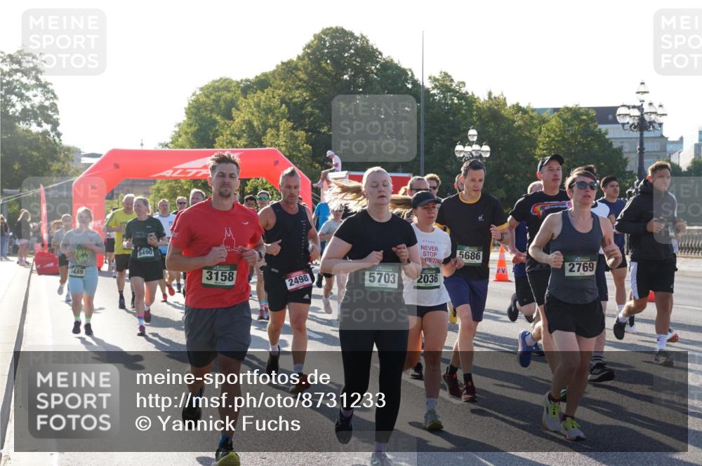 07.09.2025 - BARMER Alsterlauf Yannick Fuchs http://msf.ph/oto/8731233 07.09.2025 09:01:07 Laufen 5489, 5490, 3158, 2498, 5703, 2036, 5686, 2769 meine-sportfotos.de