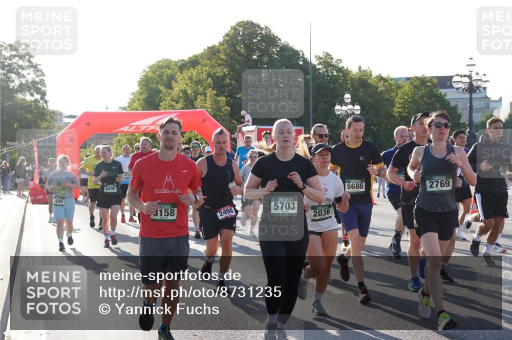 07.09.2025 - BARMER Alsterlauf Yannick Fuchs http://msf.ph/oto/8731235 07.09.2025 09:01:07 Laufen 489, 5490, 472, 3158, 2498, 5703, 2036, 5686, 2769 meine-sportfotos.de