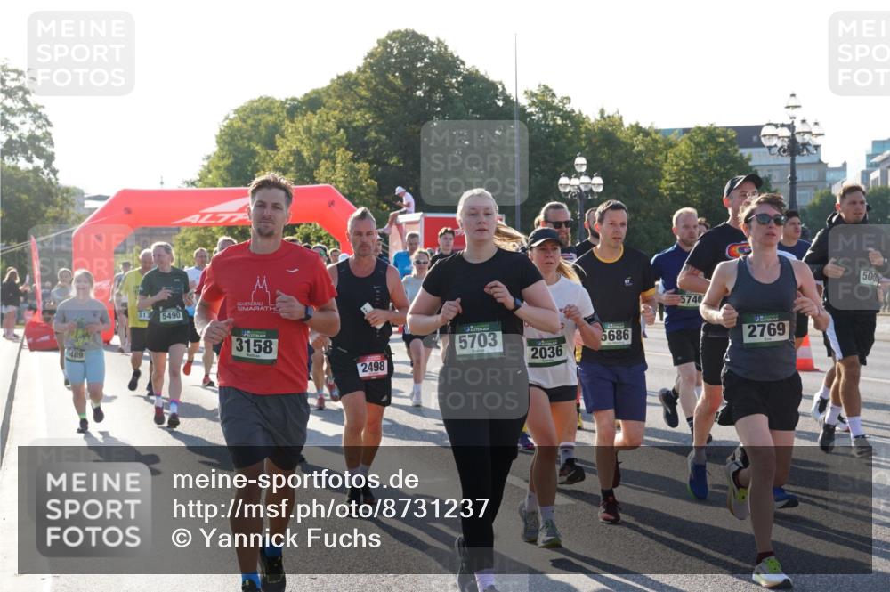 07.09.2025 - BARMER Alsterlauf Yannick Fuchs http://msf.ph/oto/8731237 07.09.2025 09:01:07 Laufen 489, 513, 5490, 3158, 5703, 2498, 2036, 5686, 5740, 2769, 500 meine-sportfotos.de