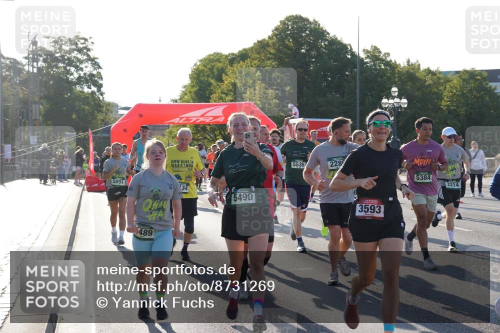 07.09.2025 - BARMER Alsterlauf Yannick Fuchs http://msf.ph/oto/8731269 07.09.2025 09:01:11 Laufen 5891, 489, 5535, 34, 5490, 228, 3593, 5384, 3314 meine-sportfotos.de