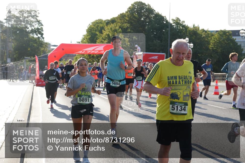 07.09.2025 - BARMER Alsterlauf Yannick Fuchs http://msf.ph/oto/8731296 07.09.2025 09:01:14 Laufen 4244, 10, 1440, 5891, 5694, 2259, 5991, 5772, 36, 5134, 560 meine-sportfotos.de