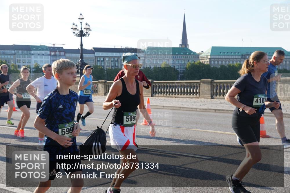 07.09.2025 - BARMER Alsterlauf Yannick Fuchs http://msf.ph/oto/8731334 07.09.2025 09:01:19 Laufen 8292, 2731, 4015, 599, 5991, 4107 meine-sportfotos.de