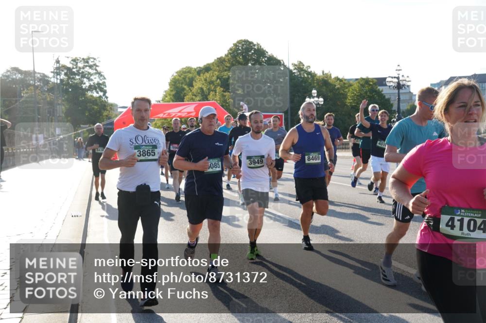 07.09.2025 - BARMER Alsterlauf Yannick Fuchs http://msf.ph/oto/8731372 07.09.2025 09:01:24 Laufen 8436, 3865, 2890, 085, 3949, 8469, 4010, 4104 meine-sportfotos.de