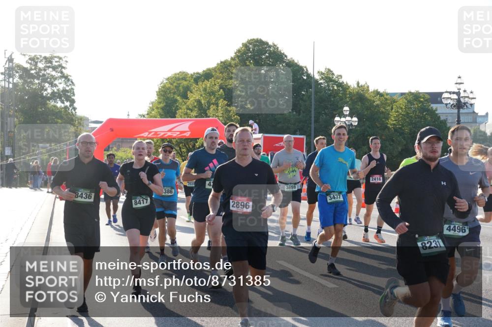 07.09.2025 - BARMER Alsterlauf Yannick Fuchs http://msf.ph/oto/8731385 07.09.2025 09:01:27 Laufen 8436, 8417, 386, 2685, 43, 2896, 3659, 3437, 2416, 8231, 4496 meine-sportfotos.de