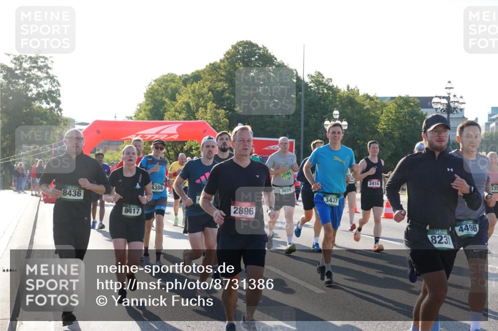 07.09.2025 - BARMER Alsterlauf Yannick Fuchs http://msf.ph/oto/8731386 07.09.2025 09:01:27 Laufen 8436, 8417, 4386, 2896, 3659, 3437, 2416, 823, 4496, 535 meine-sportfotos.de