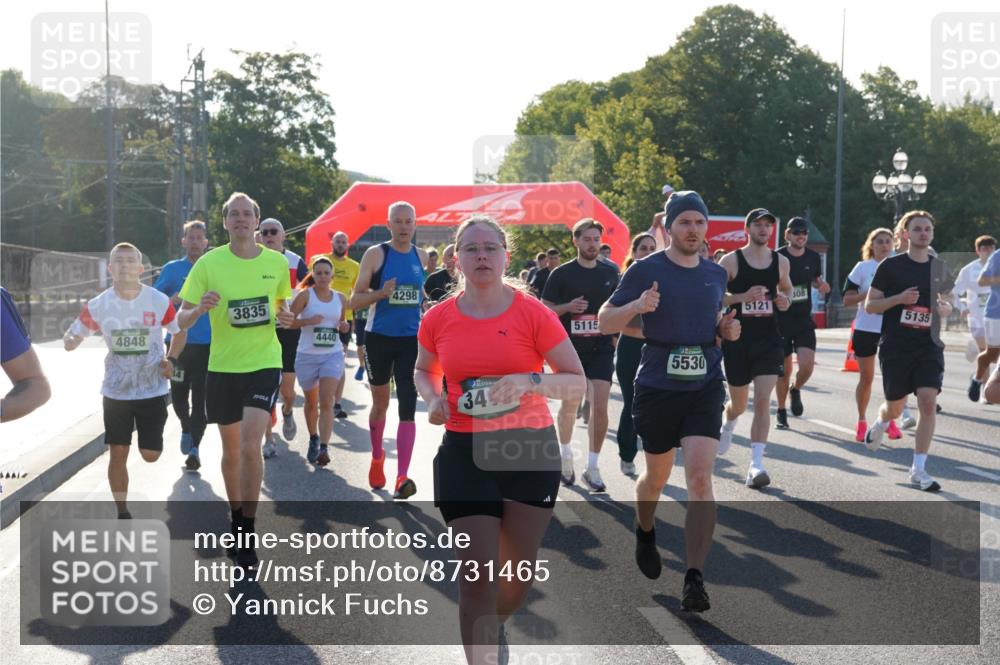 07.09.2025 - BARMER Alsterlauf Yannick Fuchs http://msf.ph/oto/8731465 07.09.2025 09:01:39 Laufen 4848, 3835, 4440, 4298, 34, 5115, 5530, 5121, 308, 5135 meine-sportfotos.de