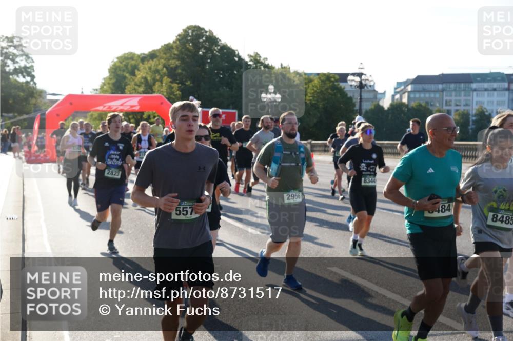 07.09.2025 - BARMER Alsterlauf Yannick Fuchs http://msf.ph/oto/8731517 07.09.2025 09:01:46 Laufen 5383, 2823, 24, 557, 2956, 8344, 484, 8485 meine-sportfotos.de