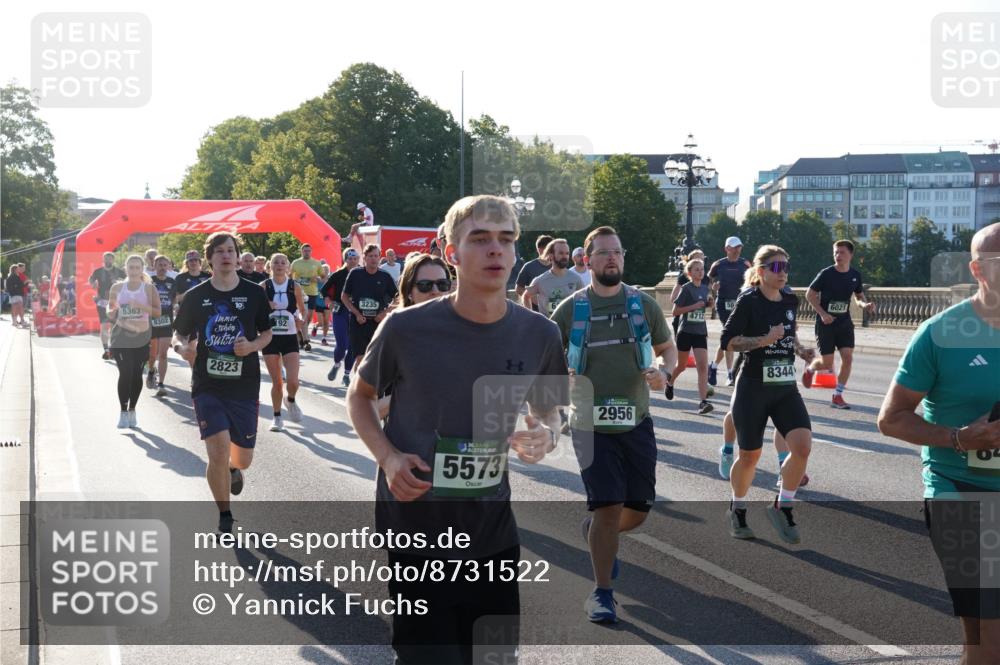 07.09.2025 - BARMER Alsterlauf Yannick Fuchs http://msf.ph/oto/8731522 07.09.2025 09:01:47 Laufen 5363, 8302, 2823, 192, 3235, 36, 5573, 2956, 4712, 8344, 6021 meine-sportfotos.de