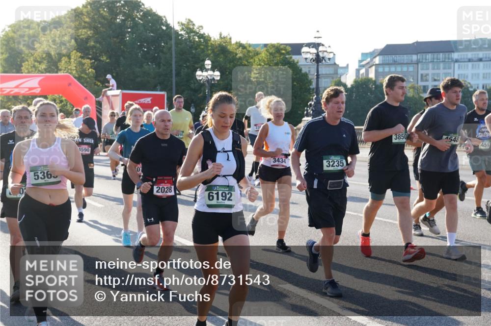 07.09.2025 - BARMER Alsterlauf Yannick Fuchs http://msf.ph/oto/8731543 07.09.2025 09:01:50 Laufen 536, 1590, 2028, 6192, 3434, 3235, 3850, 4548, 451 meine-sportfotos.de