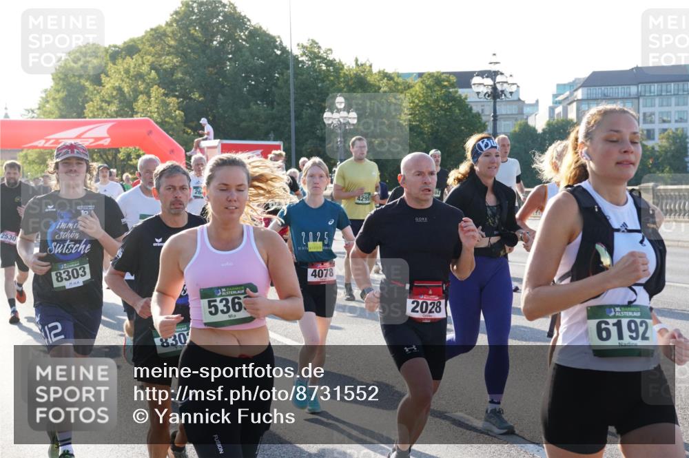 07.09.2025 - BARMER Alsterlauf Yannick Fuchs http://msf.ph/oto/8731552 07.09.2025 09:01:51 Laufen 4295, 2530, 10, 8303, 12, 830, 264, 536, 2025, 4078, 2028, 36, 6192 meine-sportfotos.de