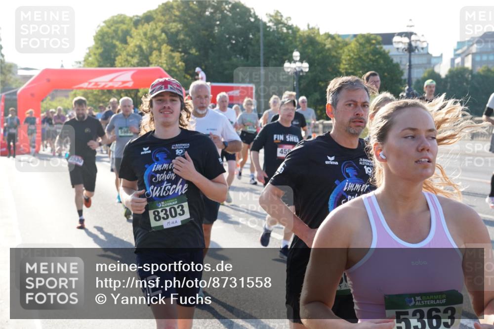 07.09.2025 - BARMER Alsterlauf Yannick Fuchs http://msf.ph/oto/8731558 07.09.2025 09:01:51 Laufen 45, 29, 10, 36, 8303, 2, 10, 36, 5363 meine-sportfotos.de