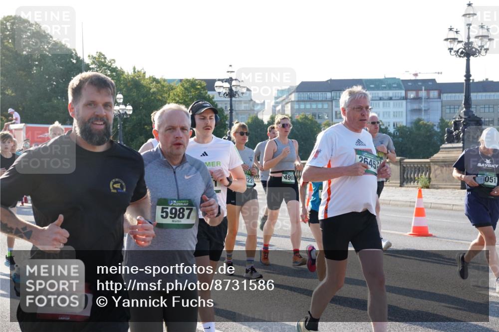 07.09.2025 - BARMER Alsterlauf Yannick Fuchs http://msf.ph/oto/8731586 07.09.2025 09:01:55 Laufen 36, 2530, 2823, 36, 5987, 123, 490, 2645, 051 meine-sportfotos.de
