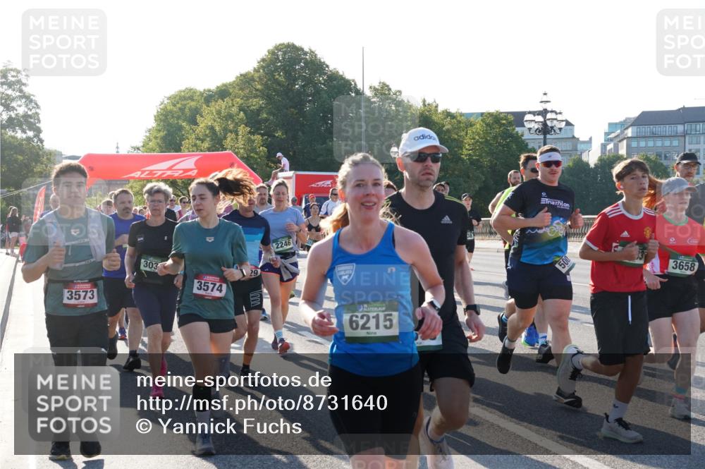 07.09.2025 - BARMER Alsterlauf Yannick Fuchs http://msf.ph/oto/8731640 07.09.2025 09:02:03 Laufen 3573, 303, 3574, 2246, 16, 6215, 500, 3658 meine-sportfotos.de