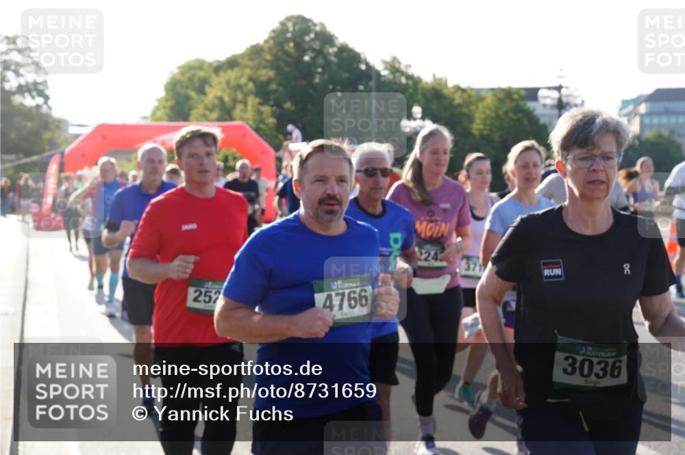 07.09.2025 - BARMER Alsterlauf Yannick Fuchs http://msf.ph/oto/8731659 07.09.2025 09:02:06 Laufen 252, 4766, 224, 371, 3036 meine-sportfotos.de