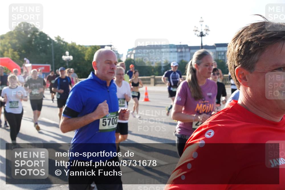 07.09.2025 - BARMER Alsterlauf Yannick Fuchs http://msf.ph/oto/8731678 07.09.2025 09:02:08 Laufen 3717, 5702 meine-sportfotos.de