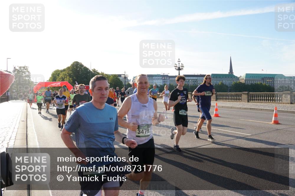 07.09.2025 - BARMER Alsterlauf Yannick Fuchs http://msf.ph/oto/8731776 07.09.2025 09:02:21 Laufen 5055, 13, 3479, 4407, 238, 5463 meine-sportfotos.de