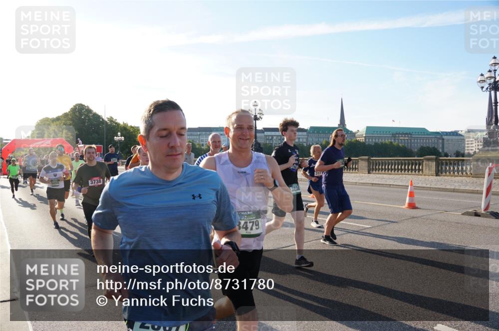 07.09.2025 - BARMER Alsterlauf Yannick Fuchs http://msf.ph/oto/8731780 07.09.2025 09:02:22 Laufen 5055, 3738, 136, 3479, 3238, 3191 meine-sportfotos.de