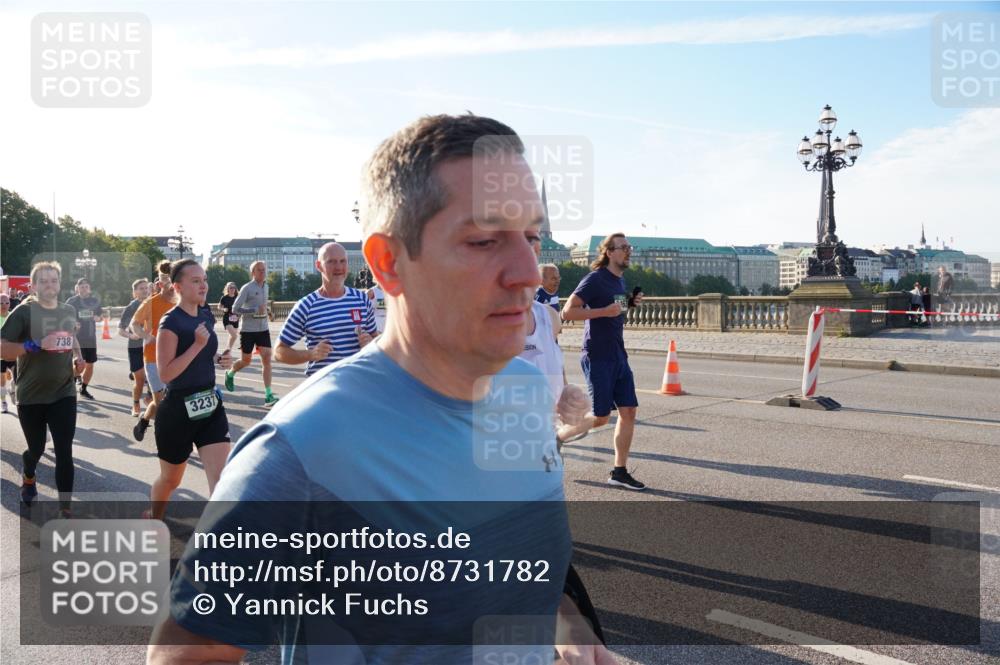 07.09.2025 - BARMER Alsterlauf Yannick Fuchs http://msf.ph/oto/8731782 07.09.2025 09:02:22 Laufen 738, 3237 meine-sportfotos.de