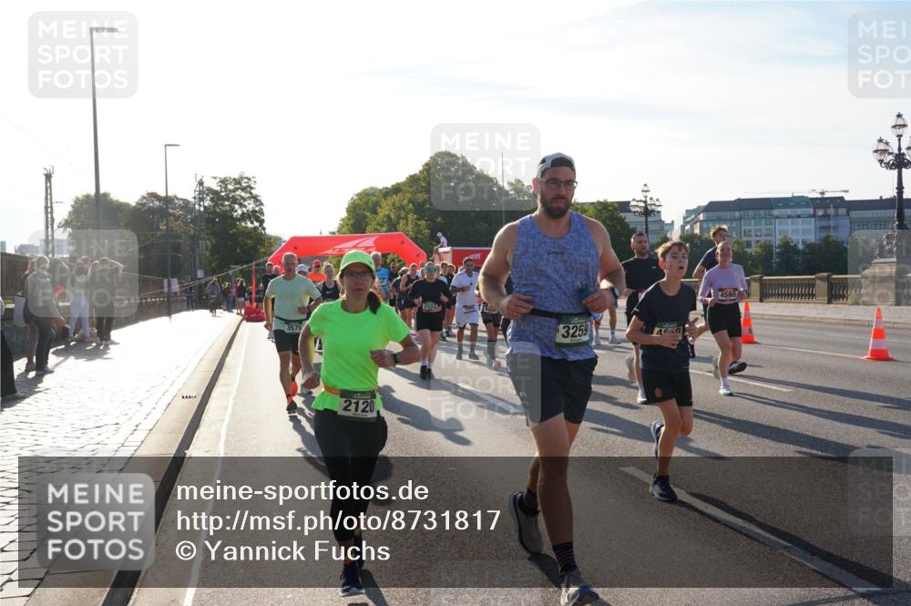 07.09.2025 - BARMER Alsterlauf Yannick Fuchs http://msf.ph/oto/8731817 07.09.2025 09:02:25 Laufen 3579, 2120, 2553, 3259, 4580 meine-sportfotos.de